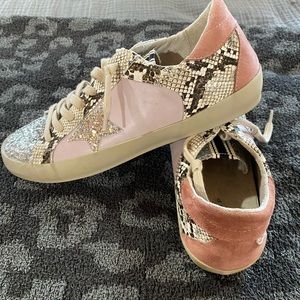 Shu Shop Lola Sneakers
